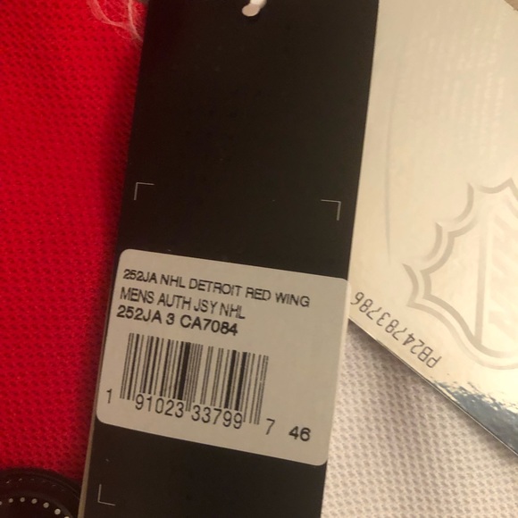 SOLD!Auth. Mens Adidas Detroit Red Wings jers SZ S - Picture 2 of 13